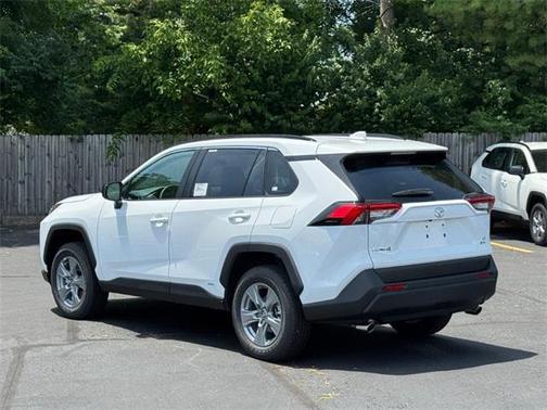 2025 Toyota RAV4 Hybrid LE