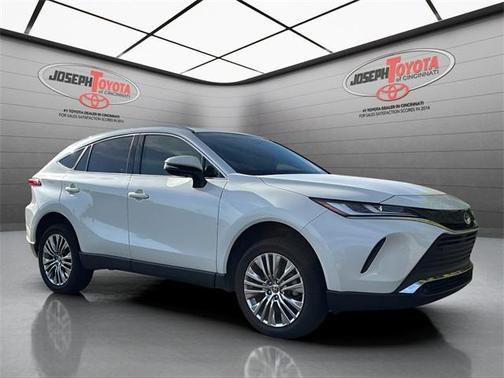 2022 Toyota Venza XLE