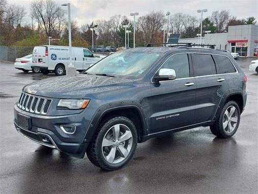 Photo 3 of 23 of 2014 Jeep Grand Cherokee Overland