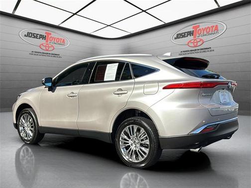 2024 Toyota Venza XLE