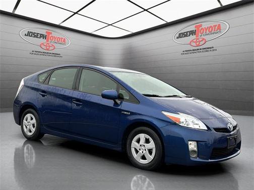 2010 Toyota Prius III