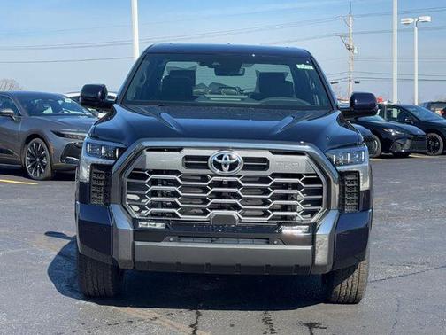 2025 Toyota Tundra Platinum