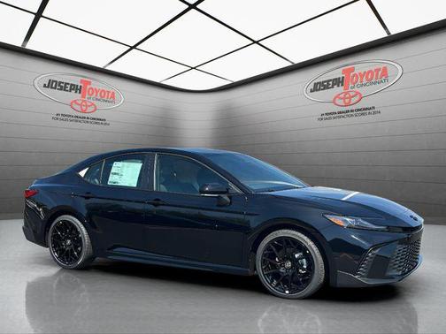 Midnight Black Metallic 2026 Toyota Camry SE