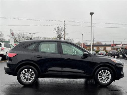 2022 Ford Escape S