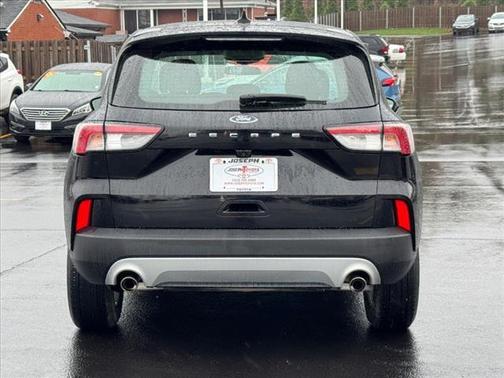 2022 Ford Escape S