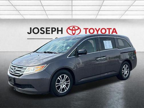 Grey 2012 Honda Odyssey EX