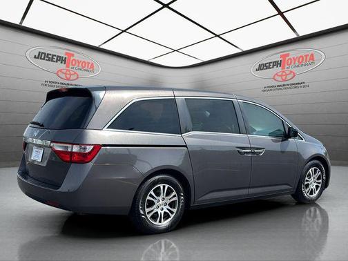 Grey 2012 Honda Odyssey EX
