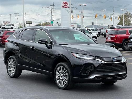 2022 Toyota Venza XLE
