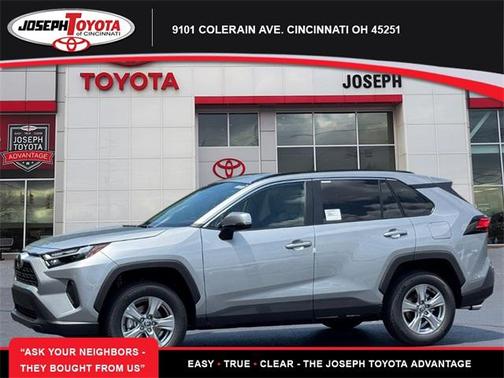 2025 Toyota RAV4 XLE