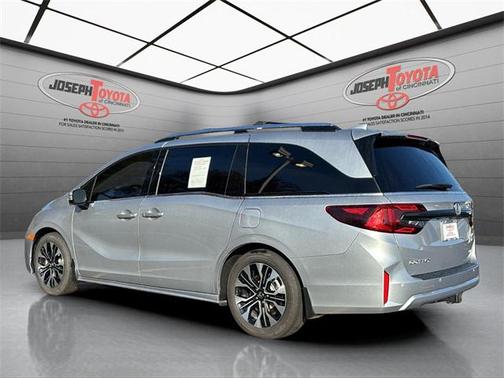 2025 Honda Odyssey Elite