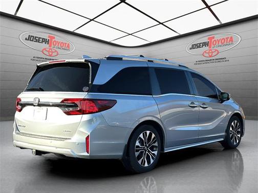 2025 Honda Odyssey Elite