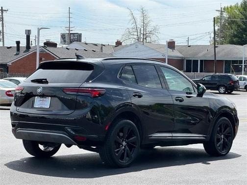2022 Buick Envision FWD Essence