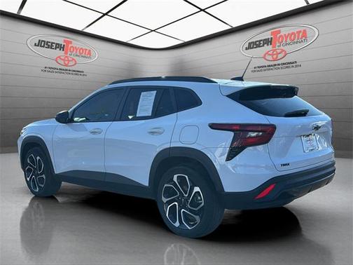 2025 Chevrolet Trax FWD 2RS