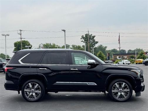 2023 Toyota Sequoia Base