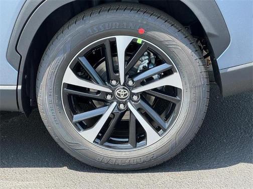 2025 Toyota Corolla Hybrid SE