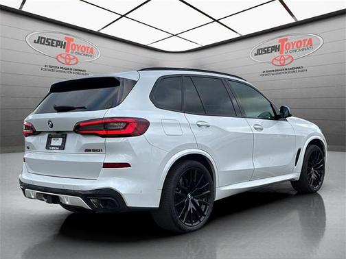 2023 BMW X5 M50i