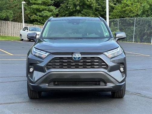 2023 Toyota RAV4 Hybrid XLE Premium