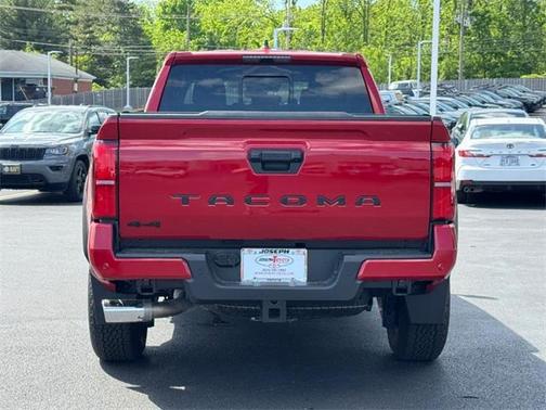 2024 Toyota Tacoma TRD Off Road