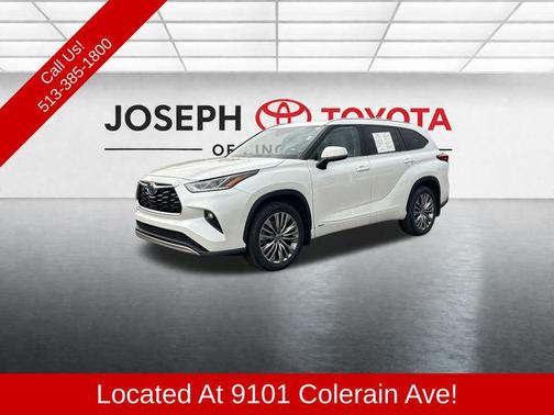 Wind Chill Pearl 2022 Toyota Highlander Hybrid Platinum
