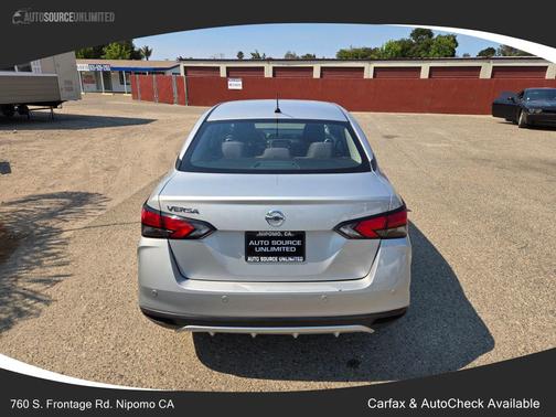 2021 Nissan Versa 1.6 S