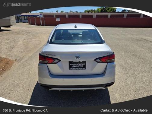 2020 Nissan Versa 1.6 SV