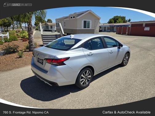 2020 Nissan Versa 1.6 SV