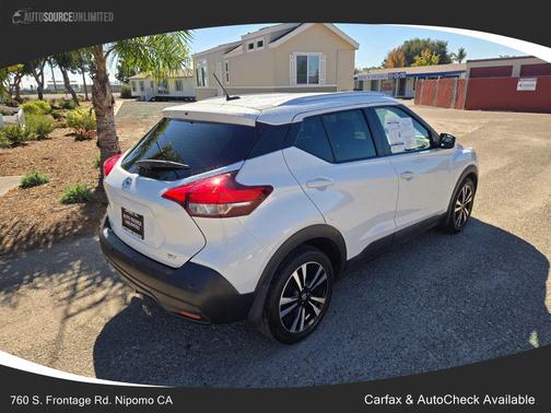 2020 Nissan Kicks SV
