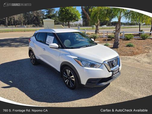 2020 Nissan Kicks SV