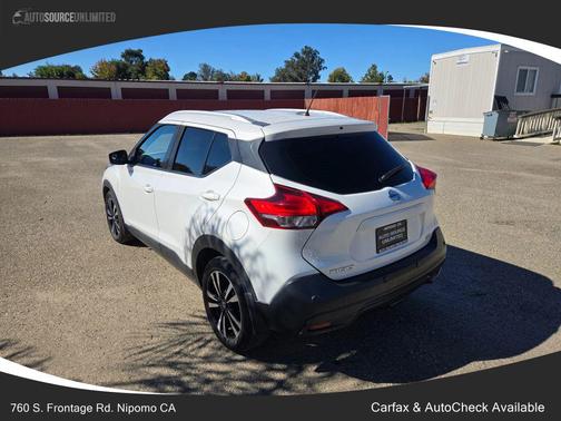2020 Nissan Kicks SV