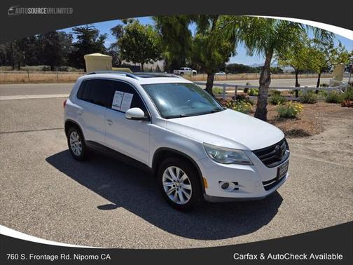 2009 Volkswagen Tiguan Base