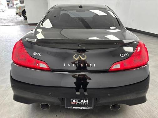 2014 INFINITI Q60 Base