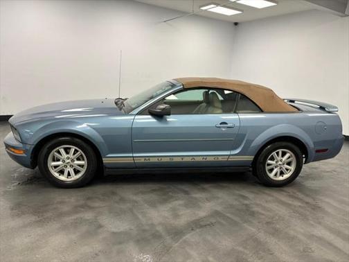 2006 Ford Mustang Premium