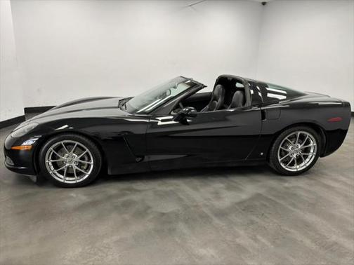2005 Chevrolet Corvette Base
