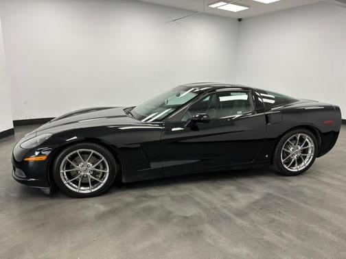 2005 Chevrolet Corvette Base