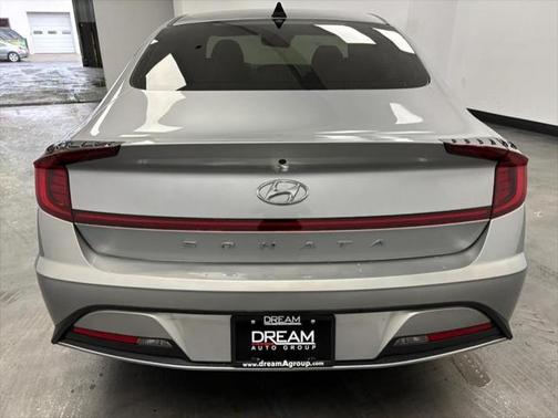 2020 Hyundai SONATA SE
