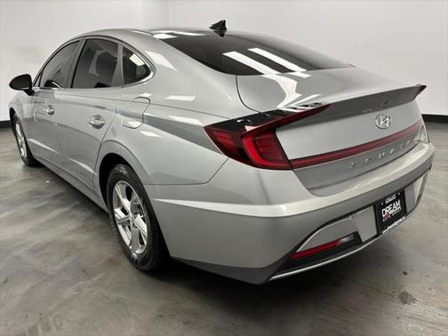 2020 Hyundai SONATA SE