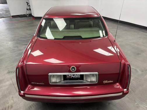 1997 Cadillac DeVille Base