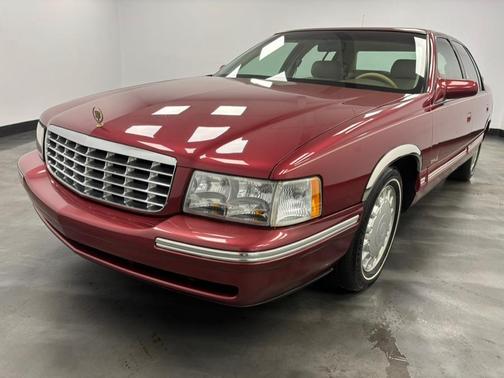 1997 Cadillac DeVille Base