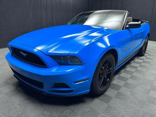 Deep Impact Blue Metallic 2014 Ford Mustang V6 Premium