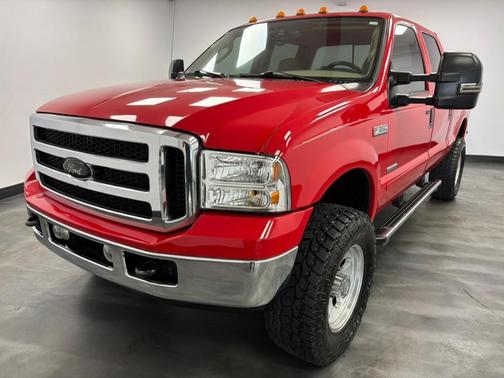 2005 Ford F-350 XLT Crew Cab Super Duty