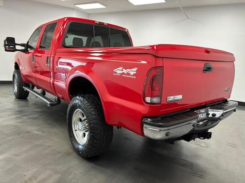 2005 Ford F-350 XLT Crew Cab Super Duty