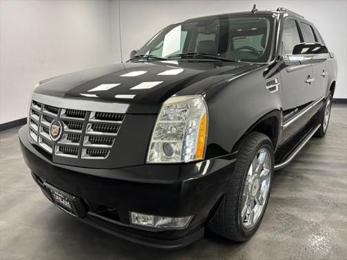 2013 Cadillac Escalade EXT Luxury