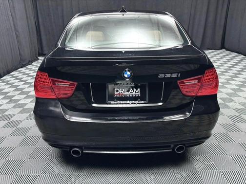 2010 BMW 335 4dr Sdn 335i RWD