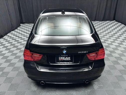 2010 BMW 335 4dr Sdn 335i RWD