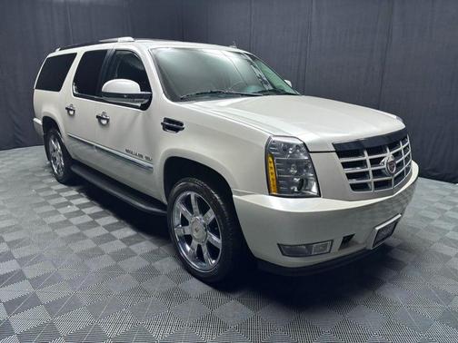 2014 Cadillac Escalade ESV Luxury