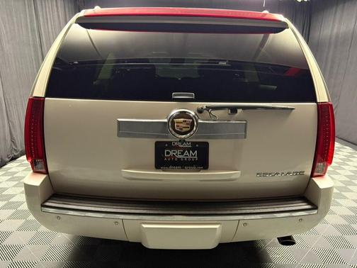 2014 Cadillac Escalade ESV Luxury