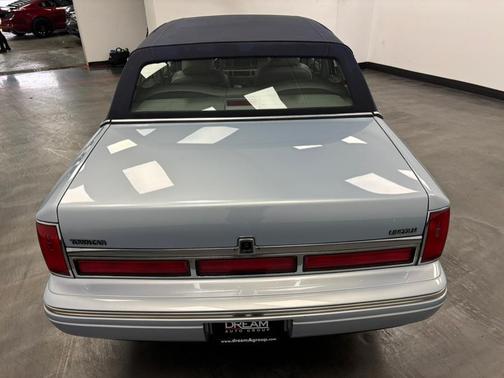 1997 Lincoln Town Car Executive
