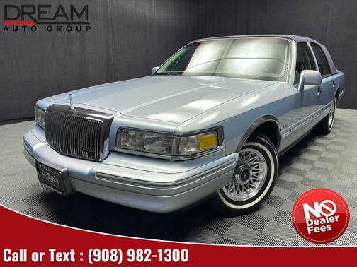 1997 Lincoln Town Car Executive
