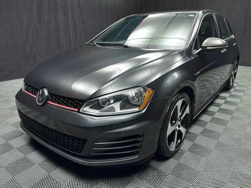 2016 Volkswagen Golf GTI 2.0T SE w/Performance Package 4-Door