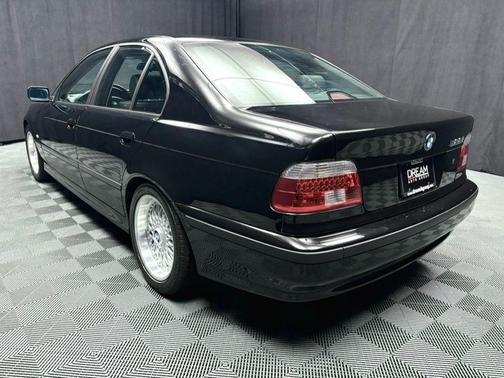 2000 BMW 528 528i 4dr Sdn Manual